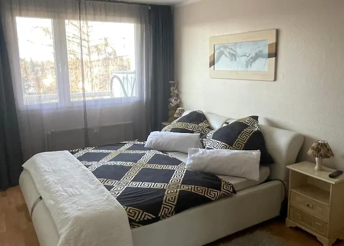 شقة Ferienwohnung كولونيا